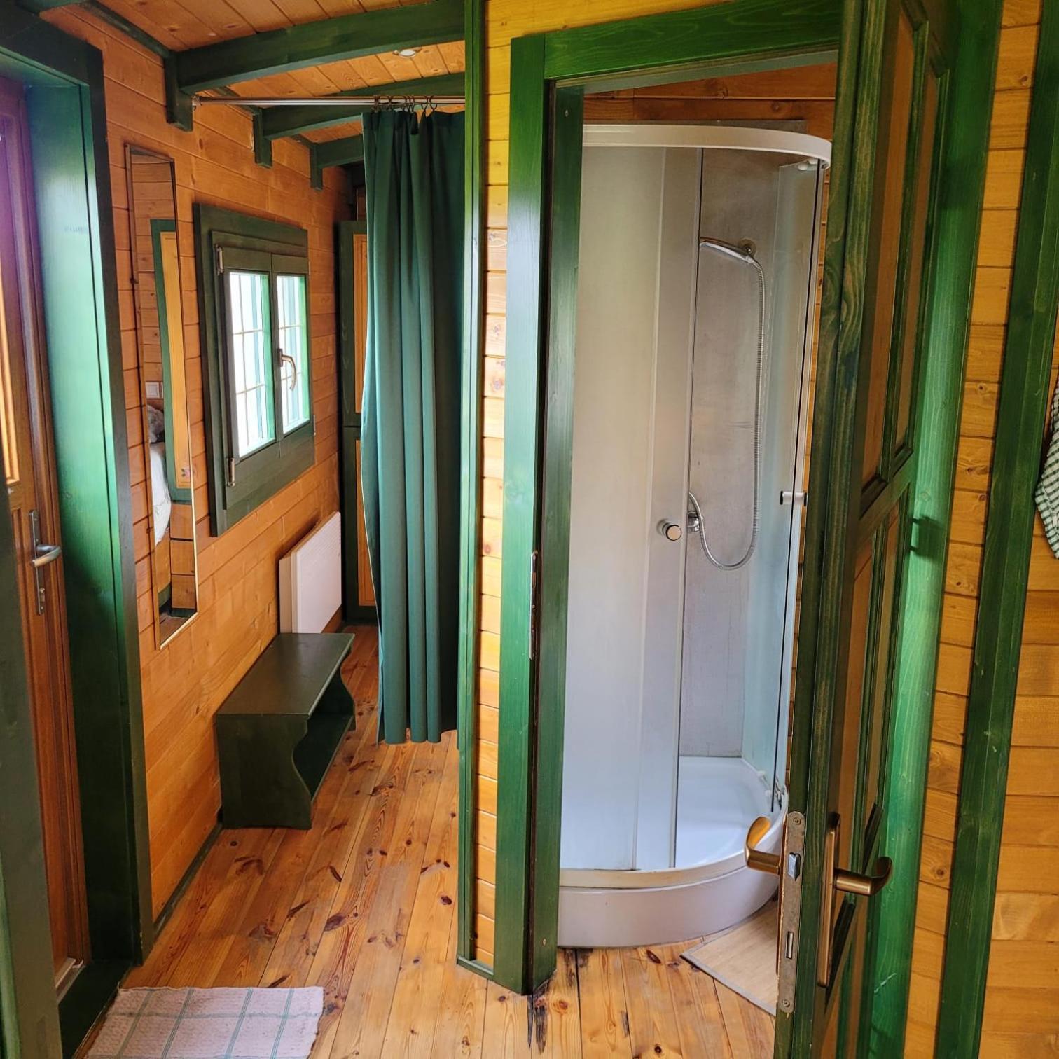 Roulotte Maisonthiers Blanot  エクステリア 写真