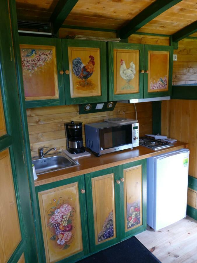 Roulotte Maisonthiers Blanot  エクステリア 写真